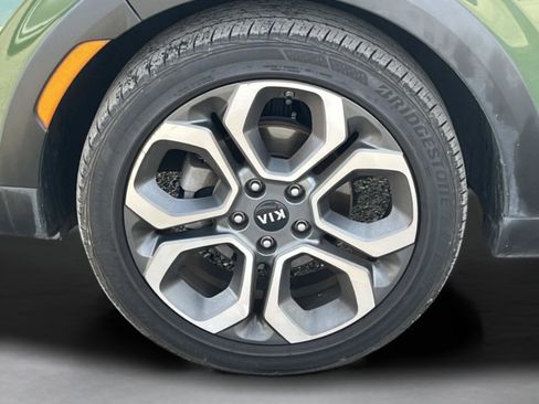 Used 2020 Kia Soul X-Line image 11