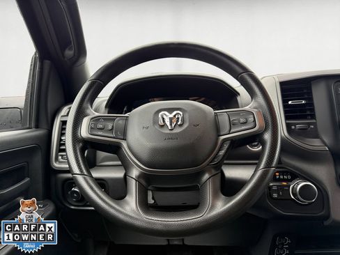Used 2024 RAM 2500 Tradesman w/ Chrome Appearance Group AWD/4WD image 15