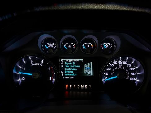 Used 2016 Ford F350 Platinum w/ FX4 Off-Road Package AWD/4WD image 18