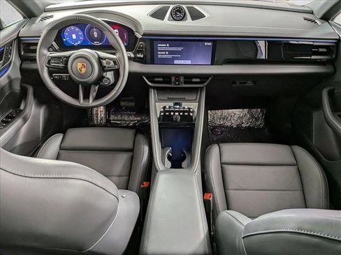 New 2024 Porsche Macan 4 Electric image 21