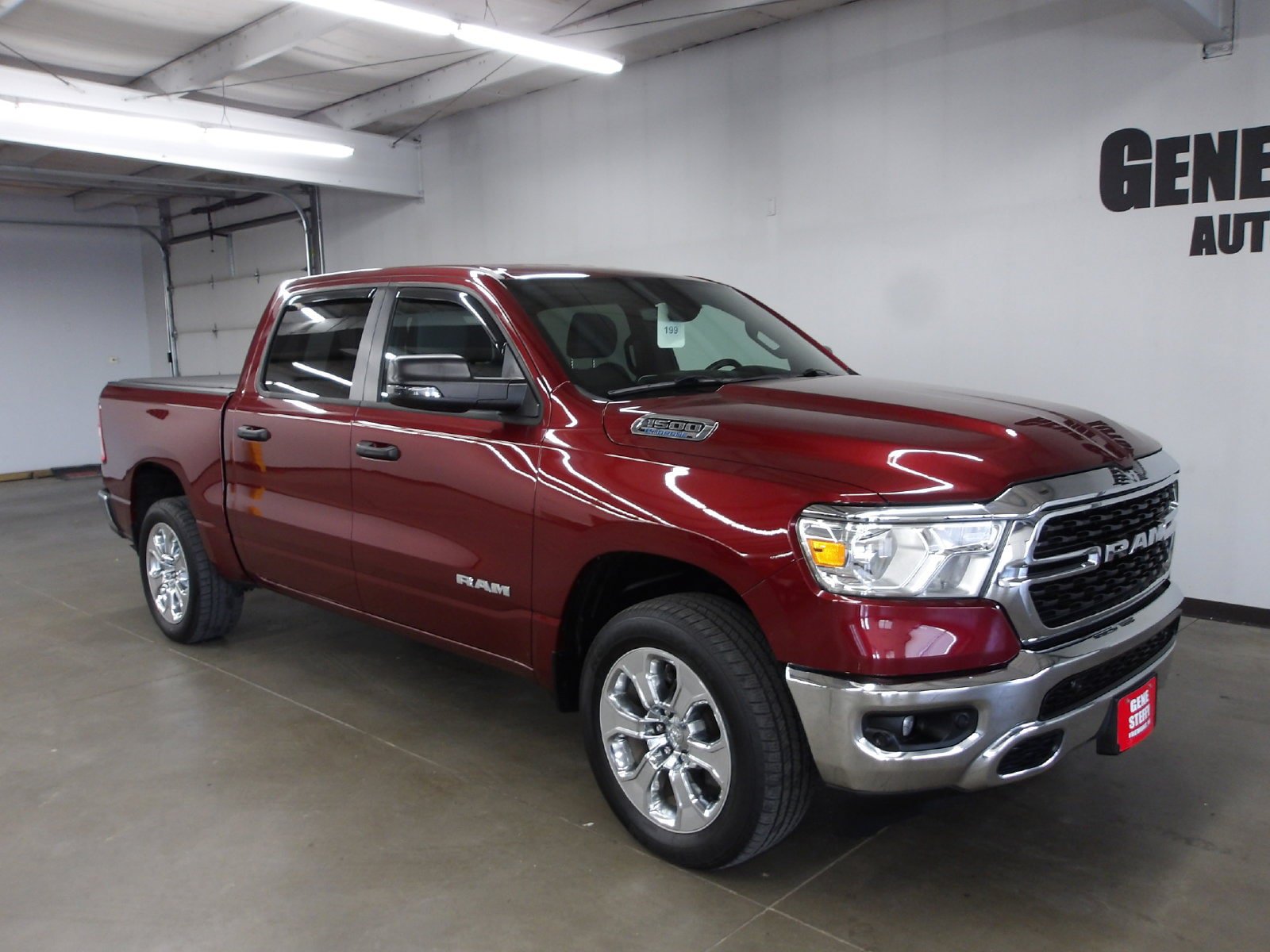 Used 2023 RAM 1500 Big Horn AWD/4WD image 4
