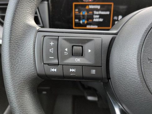 Used 2026 Nissan Kicks SV FWD image 22