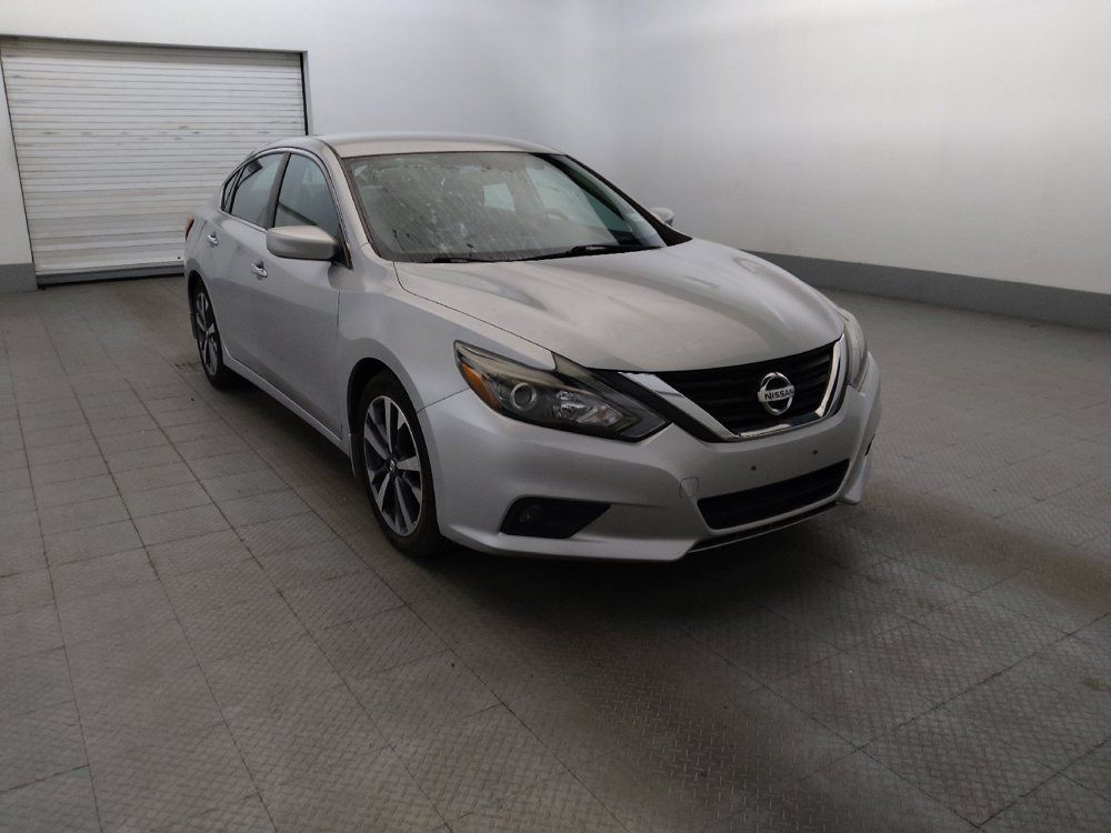 Used 2016 Nissan Altima 2.5 SR FWD image 13
