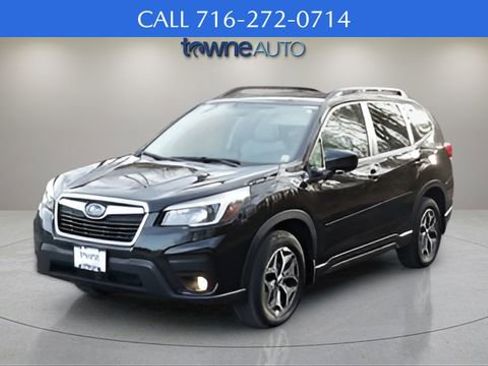 Used 2021 Subaru Forester Premium image 2