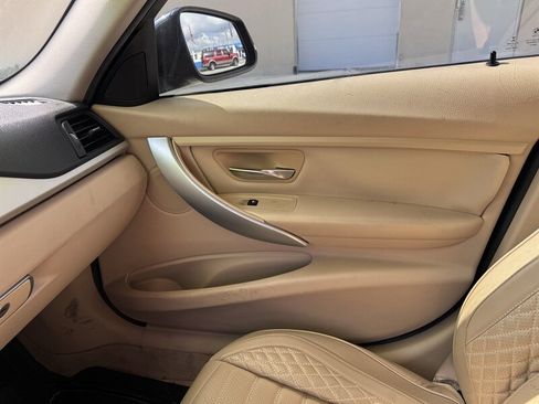 Used 2015 BMW 320i Sedan image 10
