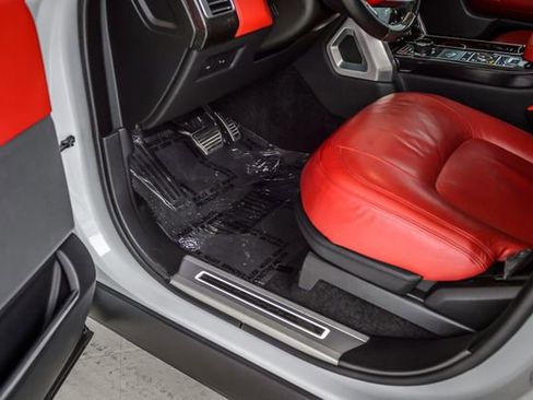 Used 2018 Land Rover Range Rover Long Wheelbase Autobiography image 43