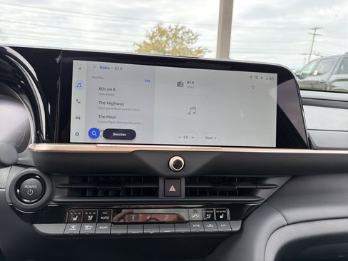 New 2026 Toyota Crown Signia AWD/4WD image 21