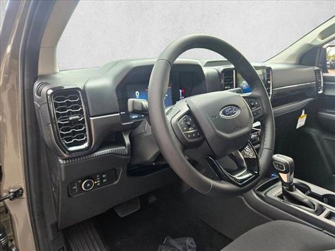 New 2025 Ford Ranger XLT image 3