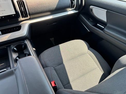 Used 2025 Ford Expedition Max Active RWD image 16