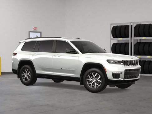 New 2025 Jeep Grand Cherokee L Limited w/ MOPAR Finishing Package image 7