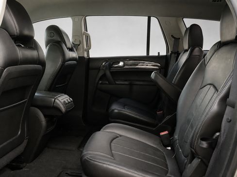 Used 2013 Buick Enclave Leather AWD/4WD image 18