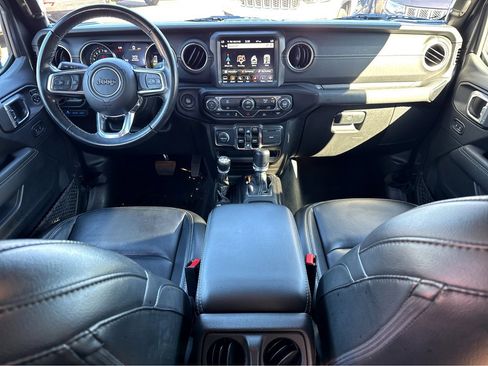 Certified 2022 Jeep Wrangler Unlimited Sahara image 13