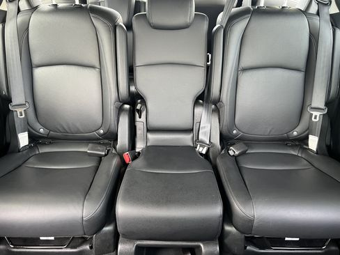 Used 2025 Honda Odyssey EX-L image 14