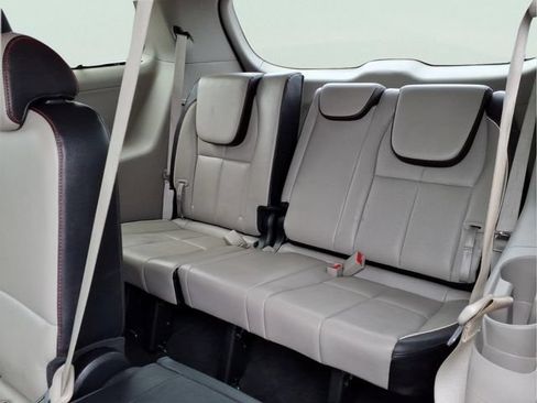Used 2020 Kia Sedona EX FWD image 10