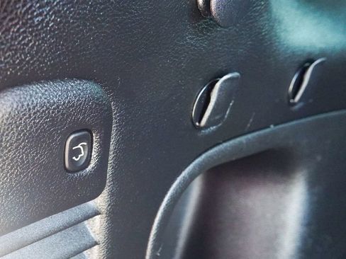 Used 2021 Jeep Grand Cherokee Limited w/ Luxury Group II image 13