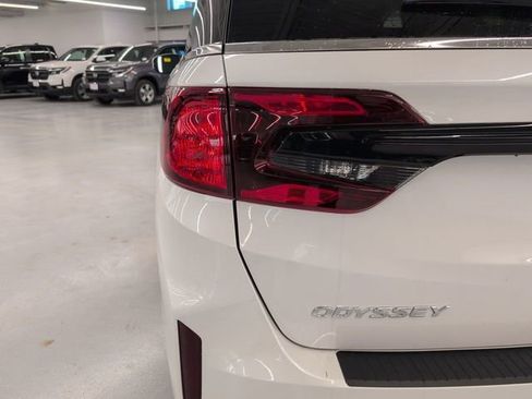 New 2026 Honda Odyssey EX-L image 32