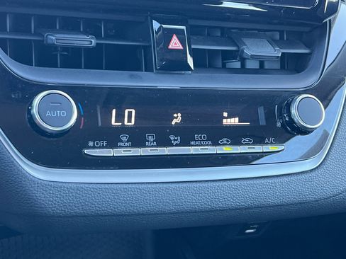 Certified 2024 Toyota Corolla LE FWD image 19