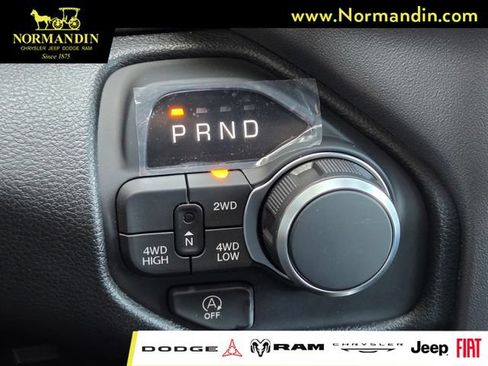New 2026 RAM 1500 Express AWD/4WD image 12