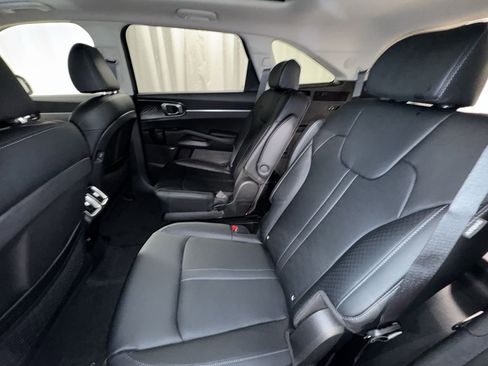 New 2026 Kia Sorento EX image 28