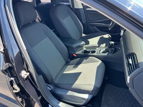 Used 2019 Volkswagen Jetta S w/ Driver Assistance Package FWD image 19