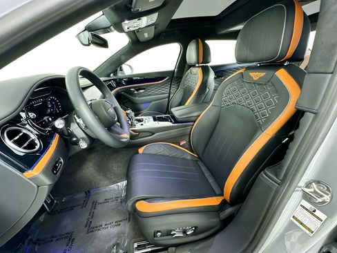 Certified 2024 Bentley Flying Spur W12 image 22