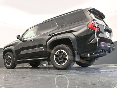 Used 2025 Toyota 4Runner TRD Off-Road Premium AWD/4WD image 17