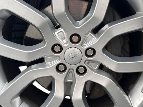 Used 2016 Land Rover Range Rover HSE image 57