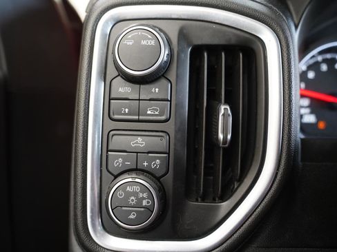 Used 2020 Chevrolet Silverado 1500 LT w/ All-Star Edition image 23