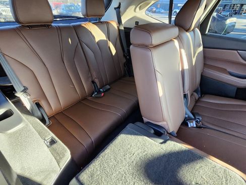 Used 2024 Acura MDX SH-AWD w/ Advance Package image 23