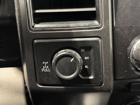 Used 2018 Ford F150 XLT image 31