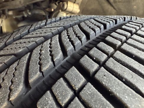 Used 2022 Tesla Model Y Performance image 17