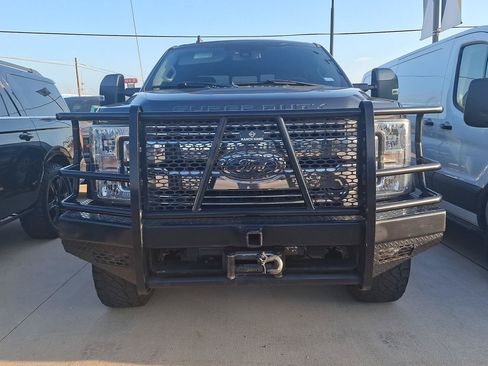 Used 2019 Ford F250 Lariat w/ Lariat Ultimate Package AWD/4WD image 25