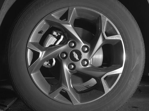 Used 2025 Chevrolet Trax LT FWD image 12
