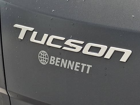 Used 2025 Hyundai Tucson Limited image 32