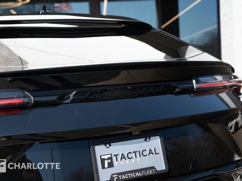Used 2024 Lamborghini Urus S image 16