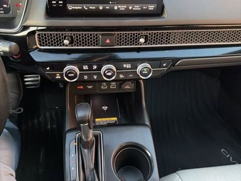 Used 2023 Honda Civic Sport Touring image 13