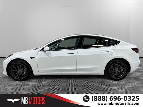 Used 2022 Tesla Model 3 Long Range image 9