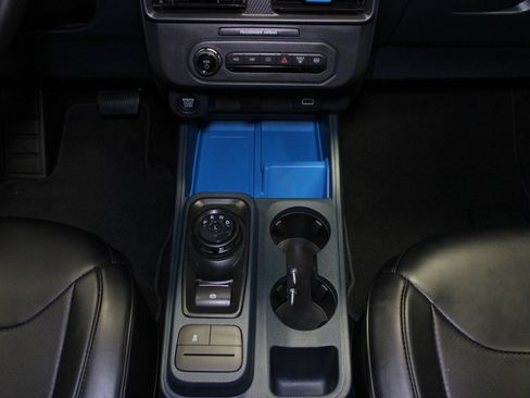 Used 2025 Ford Maverick XLT AWD/4WD image 21