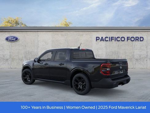 New 2025 Ford Maverick Lariat w/ Black Appearance Package image 5