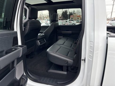 Used 2023 Ford F250 Lariat w/ Lariat Ultimate Package image 23