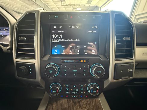 Used 2019 Ford F350 Lariat AWD/4WD image 25