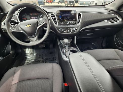 Used 2024 Chevrolet Malibu LT image 9