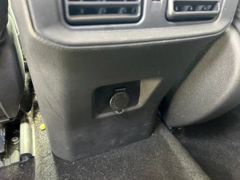 Used 2024 Toyota RAV4 LE FWD image 10