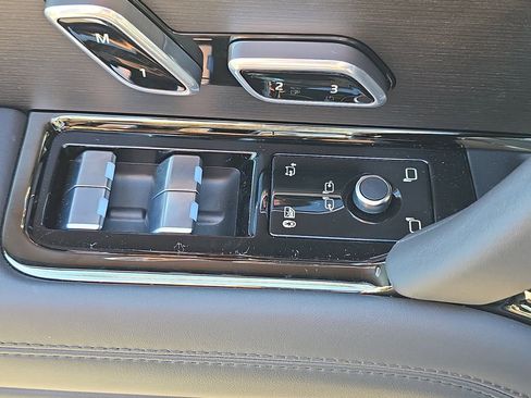 New 2026 Land Rover Range Rover Sport Dynamic SE AWD/4WD image 29