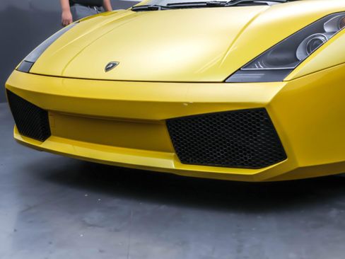 Used 2004 Lamborghini Gallardo AWD/4WD image 27