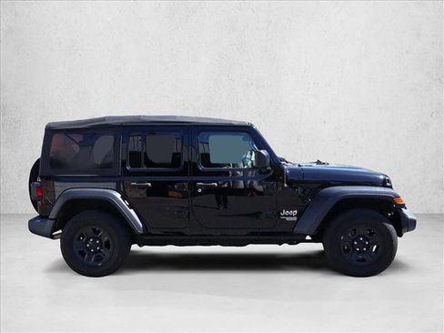 Used 2020 Jeep Wrangler Unlimited Sport AWD/4WD image 4