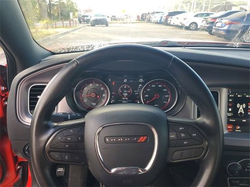 Used 2023 Dodge Charger SXT image 17