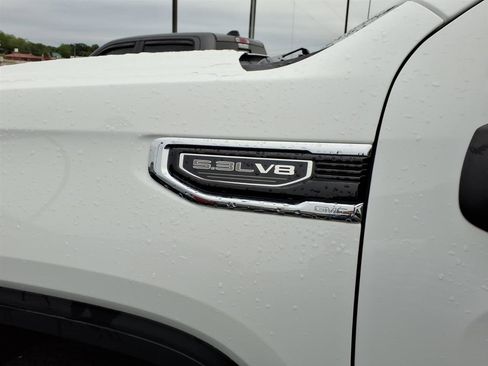 Used 2020 GMC Sierra 1500 SLT w/ SLT Premium Package AWD/4WD image 9