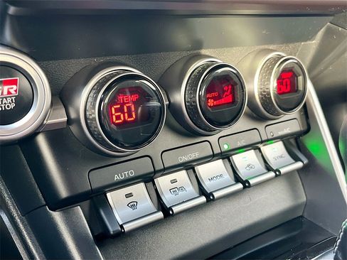 Used 2023 Toyota GR86 Premium w/ ALL Weather Mat Package (TMS) image 15