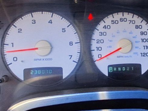 Used 2003 Dodge Ram 2500 Truck ST AWD/4WD image 10